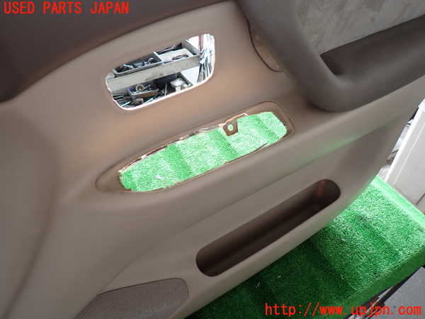 2UPJ-9229901234]ランクル100系(UZJ100W)右前ドア内張り 中古_3