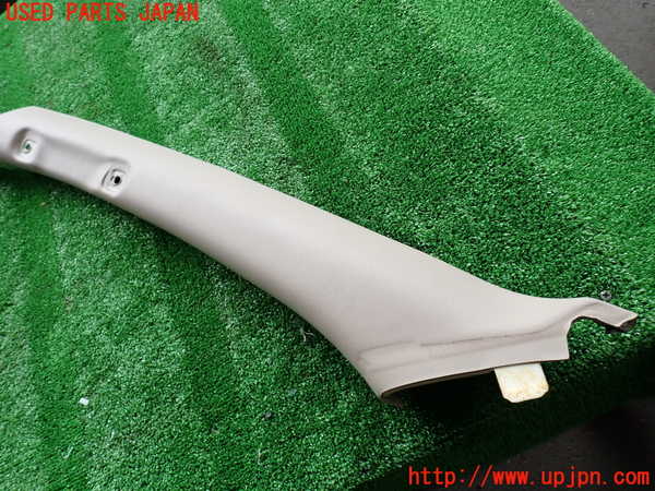 2UPJ-9229907660]ランクル100系(UZJ100W)左フロントピラートリム 中古_2