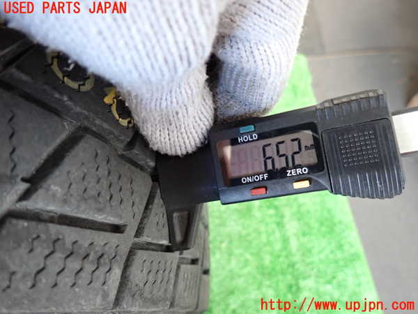 2UPJ-9229909032]ランクル100系(UZJ100W)タイヤ　ホイール　1本② 275/70R16 中古_4
