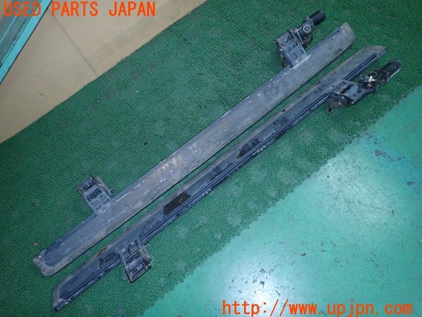 3UPJ=9229910025]ジャガー Fペイス(DC2NA X761)純正 サイドステップ 電動サイドステップ 電動オートステップ 中古_3