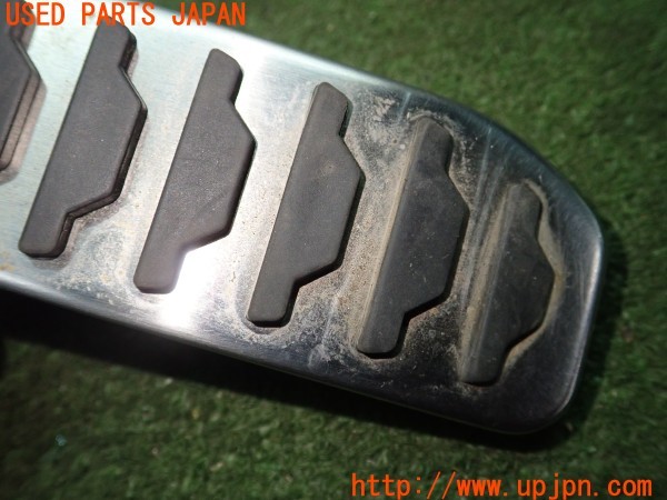 3UPJ=9229910630]ジャガー Fペイス(DC2NA X761)社外 ペダルカバー 中古_5