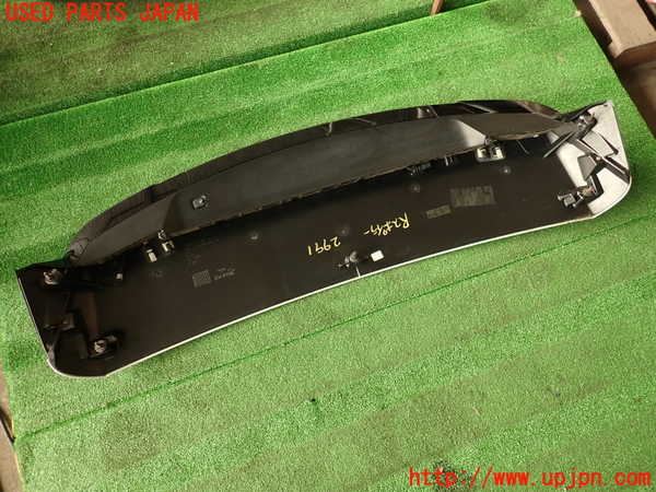 2UPJ-9229911520]ジャガー・Fペイス(DC2NA)リアスポイラー 中古_5