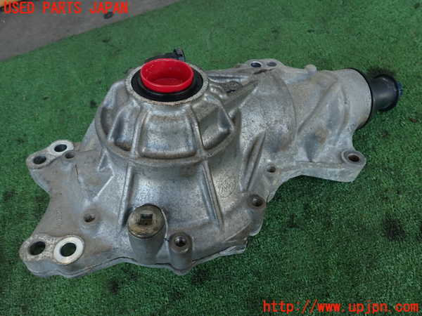 2UPJ-9229914350]ジャガー・Fペイス(DC2NA)フロントデフ 中古_2