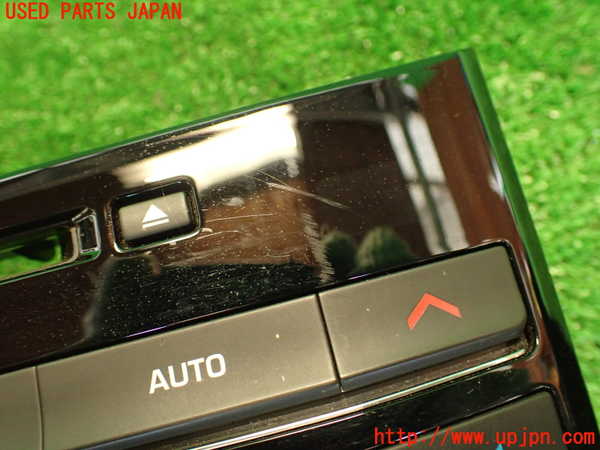 2UPJ-9229916066]ジャガー・Fペイス(DC2NA)エアコンスイッチ1 中古_3