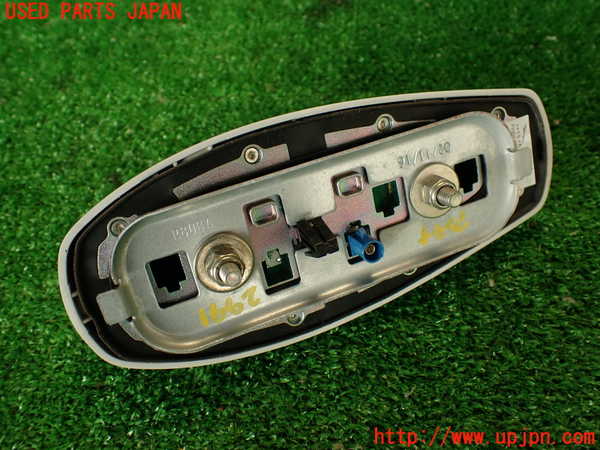 2UPJ-9229916550]ジャガー・Fペイス(DC2NA)アンテナ 中古_3