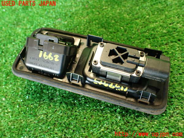 2UPJ-9229916680]ジャガー・Fペイス(DC2NA)バックカメラ 中古_4