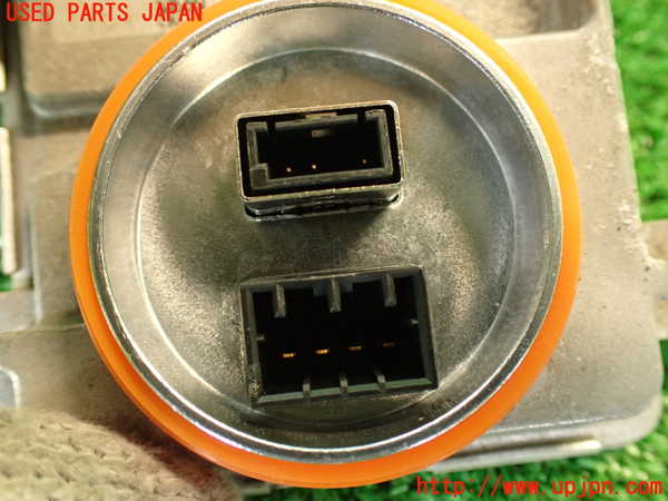 2UPJ-9229916441]ジャガー・Fペイス(DC2NA)バラスト1 中古_3