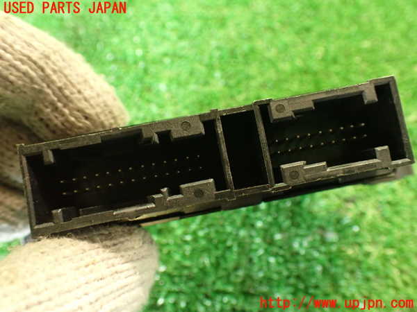 2UPJ-9229916151]ジャガー・Fペイス(DC2NA)コンピューター6 (GX63-15C859-DJ) 中古_3