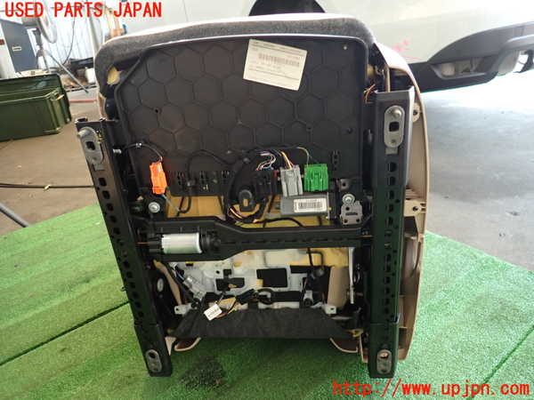 2UPJ-9229917065]ジャガー・Fペイス(DC2NA)助手席シート 中古_5
