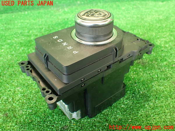 2UPJ-9229917555]ジャガー・Fペイス(DC2NA)ATシフトレバー 中古_2