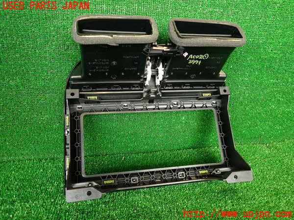 2UPJ-9229917526]ジャガー・Fペイス(DC2NA)エアコン吹き出し口1 (真中) 中古_4
