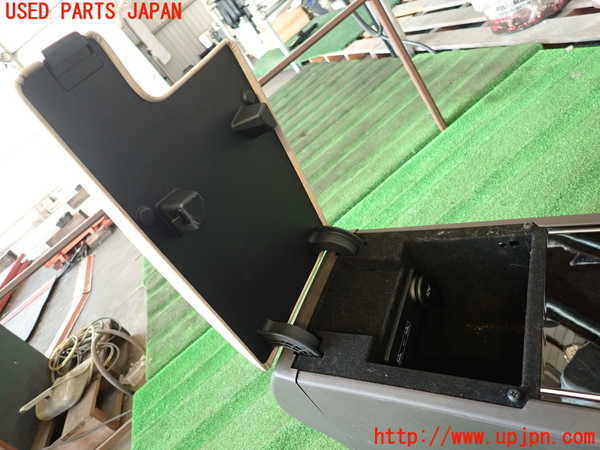 2UPJ-9229917540]ジャガー・Fペイス(DC2NA)センターコンソール 中古_3