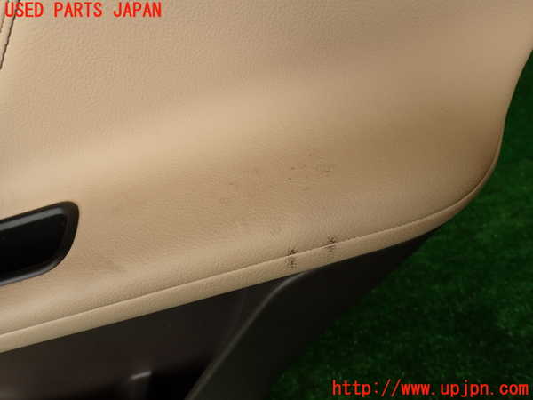 2UPJ-9229911294]ジャガー・Fペイス(DC2NA)右後ドア内張り 中古_2