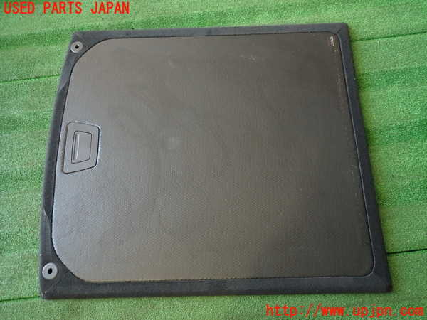 2UPJ-9229917771]ジャガー・Fペイス(DC2NA)ラゲッジトレイ1 中古_5
