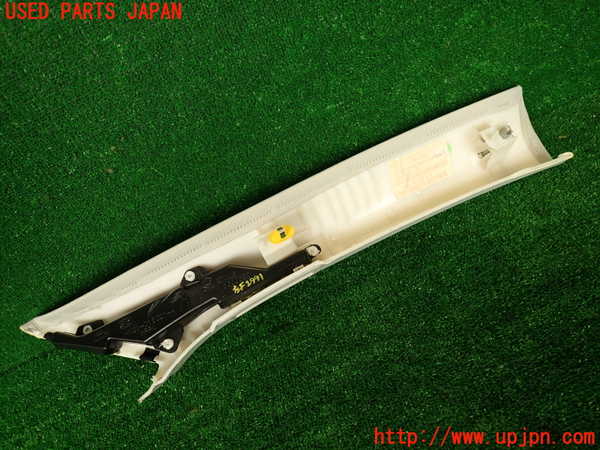 2UPJ-9229917660]ジャガー・Fペイス(DC2NA)左フロントピラートリム 中古_4