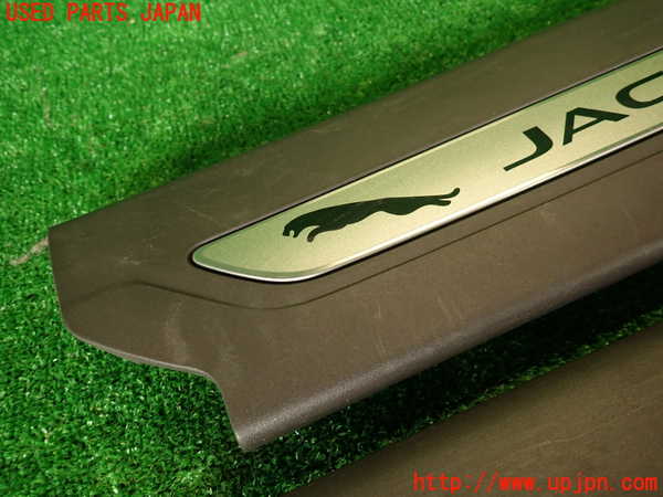 2UPJ-9229917740]ジャガー・Fペイス(DC2NA)スカッフプレート 中古_2