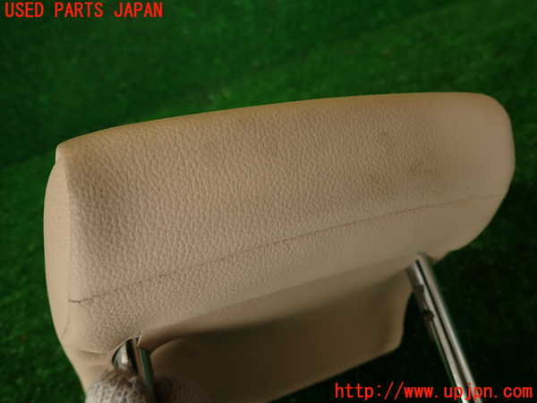 2UPJ-9229917130]ジャガー・Fペイス(DC2NA)真中2列目ヘッドレスト 中古_4