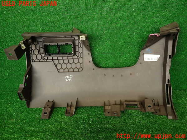 2UPJ-9229917691]ジャガー・Fペイス(DC2NA)内装トリム類1 中古_4
