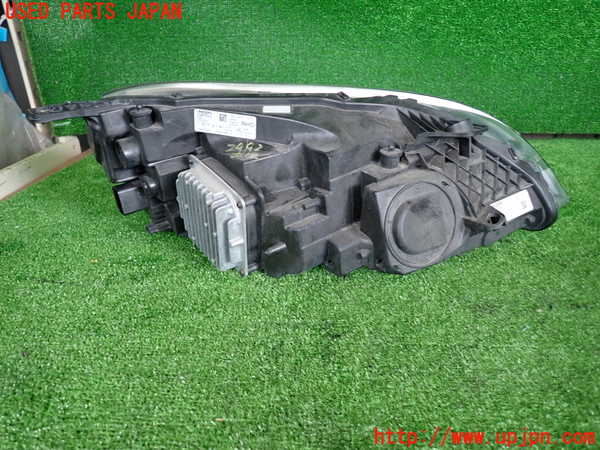 2UPJ-9229921132]ボルボ・V40(MD4204T)左ヘッドライト LED 中古_3