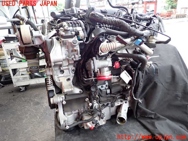 2UPJ-9229922010]ボルボ・V40(MD4204T)エンジン D4204T14 中古_2