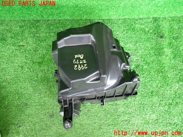 2UPJ-9229922560]ボルボ・V40(MD4204T)エアクリーナーボックス 中古_3