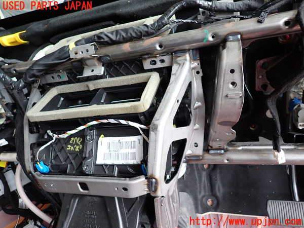 2UPJ-9229926081]ボルボ・V40(MD4204T)エバポレーター1 中古_2