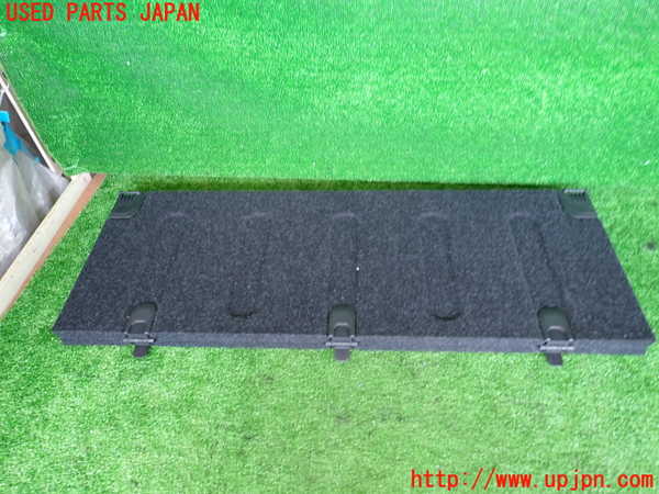 2UPJ-9229927772]ボルボ・V40(MD4204T)ラゲッジトレイ2 中古_3