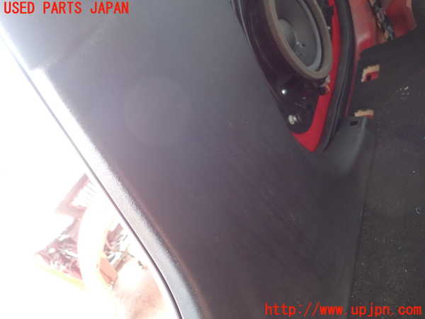 2UPJ-9229927665]ボルボ・V40(MD4204T)右センターピラートリム 中古_4