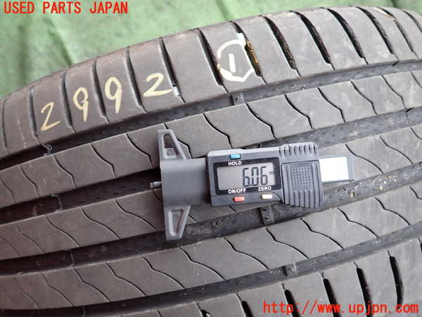 2UPJ-9229929041]ボルボ・V40(MD4204T)タイヤ　ホイール　1本① 225/40ZR18 中古_4