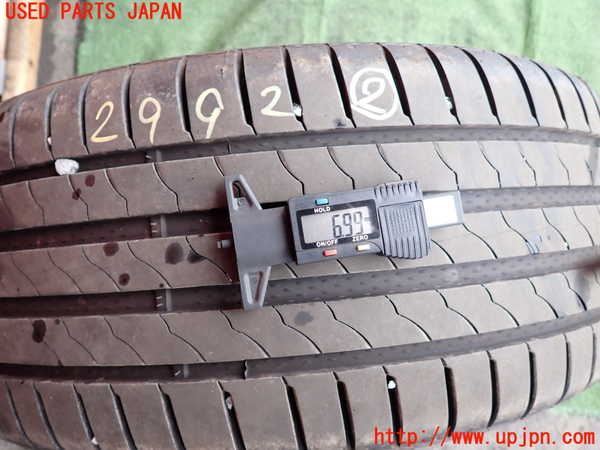 2UPJ-9229929042]ボルボ・V40(MD4204T)タイヤ　ホイール　1本② 225/40ZR18 中古_5