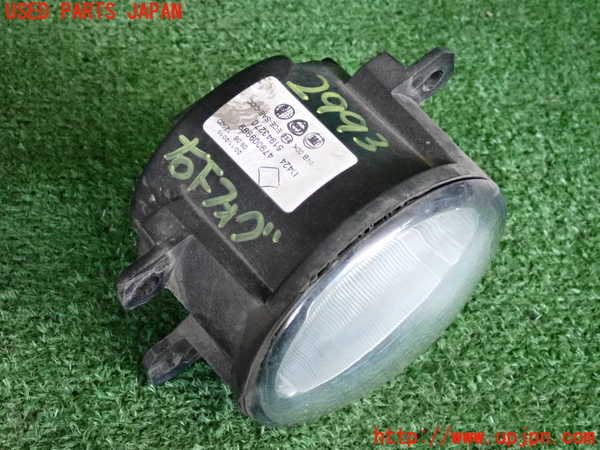 2UPJ-9229931180]ジープ・レネゲード(BU14)右フォグ 中古_2