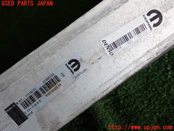 2UPJ-9229932451]ジープ・レネゲード(BU14)インタークーラー1 中古_3