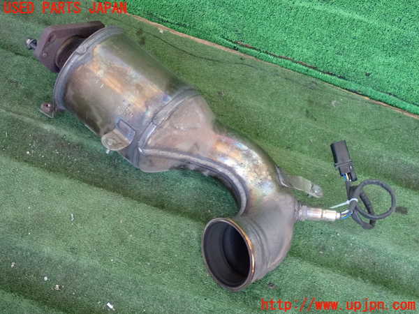 2UPJ-9229932661]ジープ・レネゲード(BU14)触媒1 中古_2