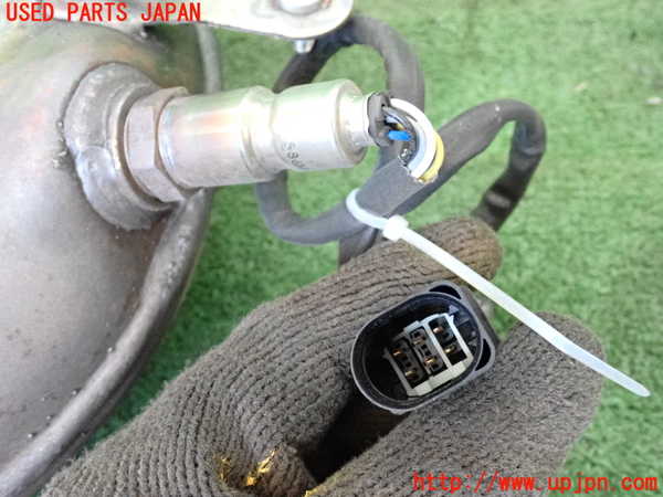 2UPJ-9229932661]ジープ・レネゲード(BU14)触媒1 中古_3