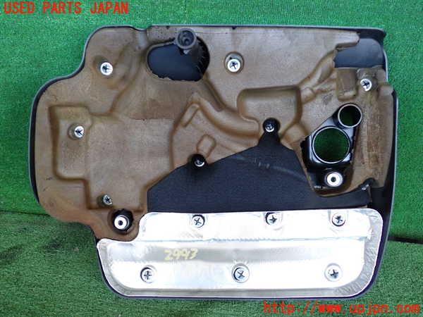2UPJ-9229932160]ジープ・レネゲード(BU14)エンジンアッパーカバー 中古_2