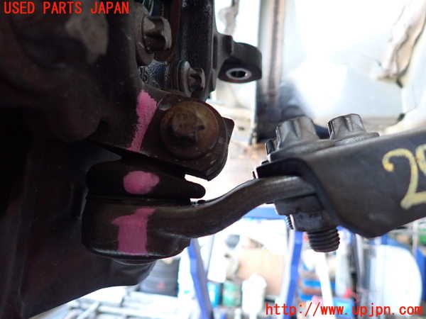 2UPJ-9229934290]ジープ・レネゲード(BU14)右フロントナックルハブ 中古_3