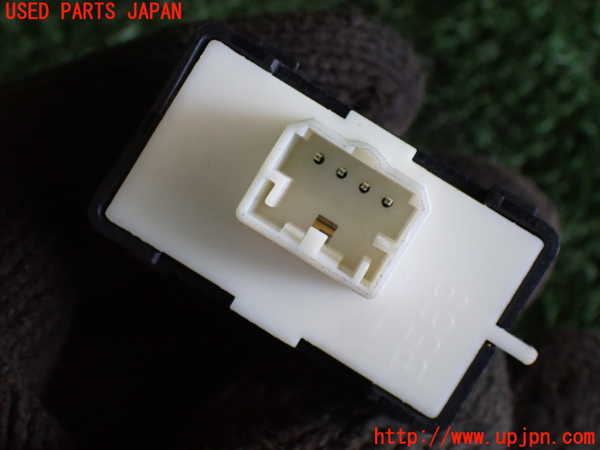 2UPJ-9229936245]ジープ・レネゲード(BU14)左前パワーウィンドウスイッチ 中古_3