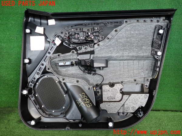 2UPJ-9229931264]ジープ・レネゲード(BU14)左前ドア内張り 中古_4