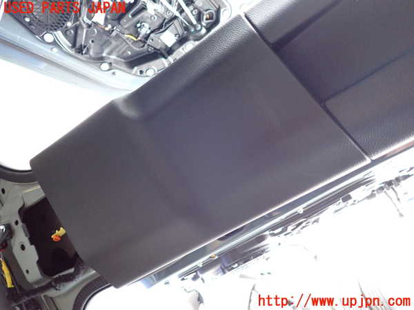 2UPJ-9229937665]ジープ・レネゲード(BU14)右センターピラートリム 中古_3