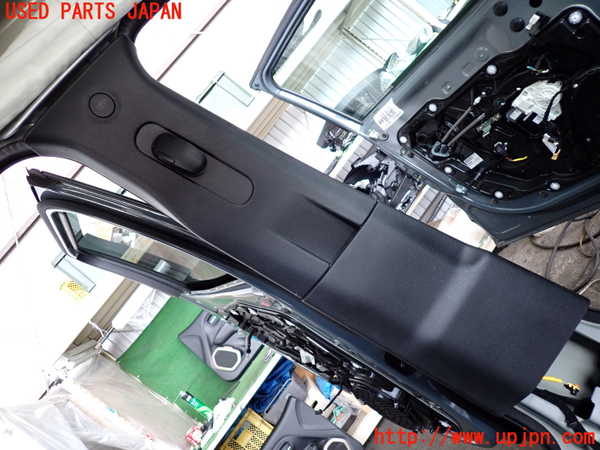 2UPJ-9229937670]ジープ・レネゲード(BU14)左センターピラートリム 中古_1