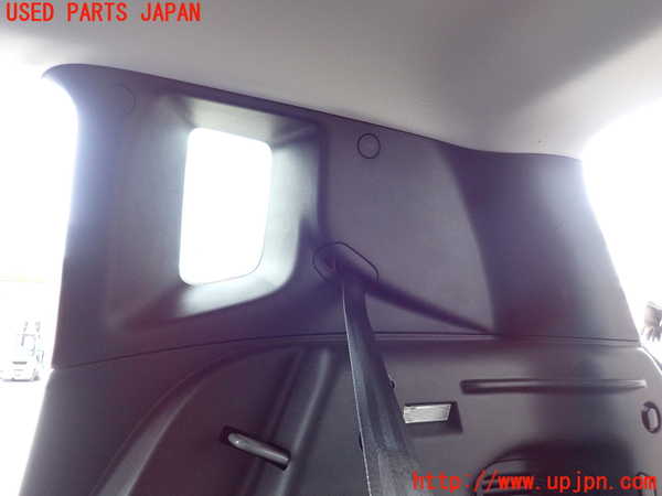 2UPJ-9229937675]ジープ・レネゲード(BU14)右リアピラートリム 中古_2