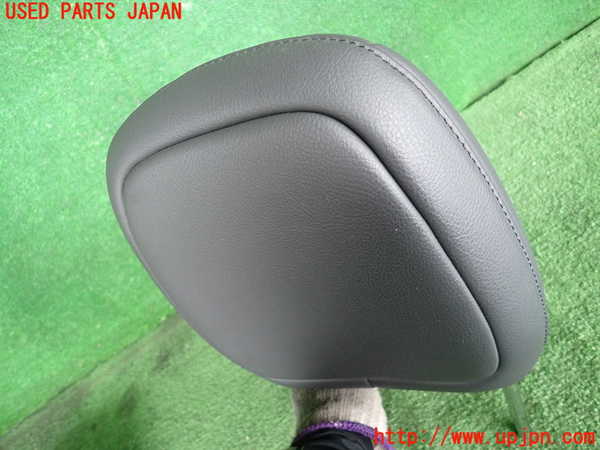 2UPJ-9229937070]ジープ・レネゲード(BU14)助手席ヘッドレスト 中古_2