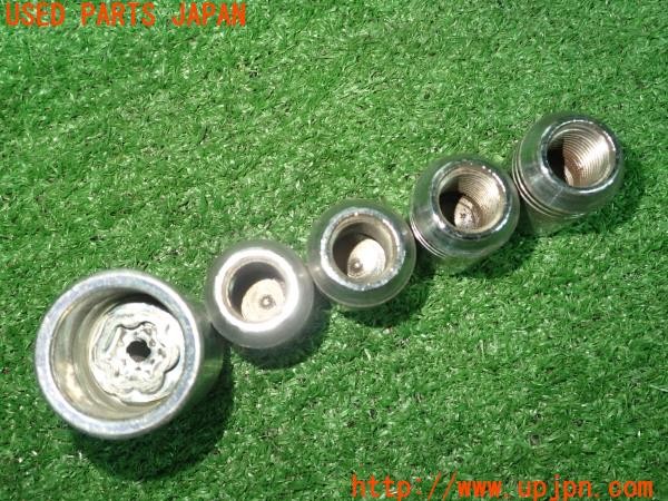 3UPJ=9229940968]フォレスター Advance(SKE A型)純正 McGard マックガード B3277YA000 ホイールロックナット M12×P1.25 中古_3