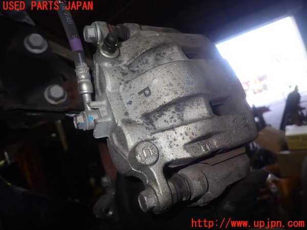 1UPJ-9229944080]フォレスター(SKE)右フロントキャリパー 中古_2