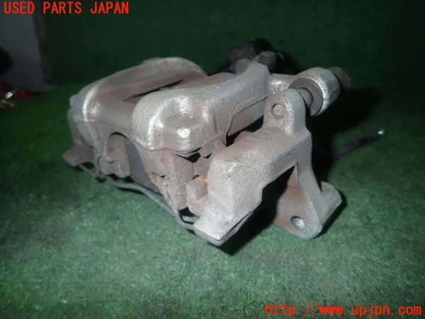 1UPJ-9229944090]フォレスター(SKE)右リアキャリパー 中古_2
