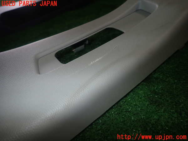 1UPJ-9229947670]フォレスター(SKE)左センターピラートリム 中古_4