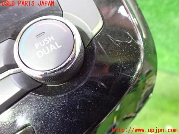 1UPJ-9229956066]エクストレイル(NT32)エアコンスイッチ1 中古_2