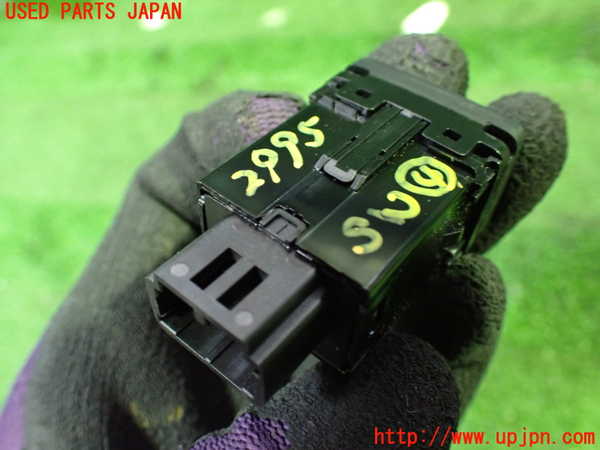 1UPJ-9229956309]エクストレイル(NT32)スイッチ4 (ヒルディセントコントロール) 中古_2