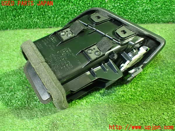 1UPJ-9229957526]エクストレイル(NT32)エアコン吹き出し口1 (右) 中古_2
