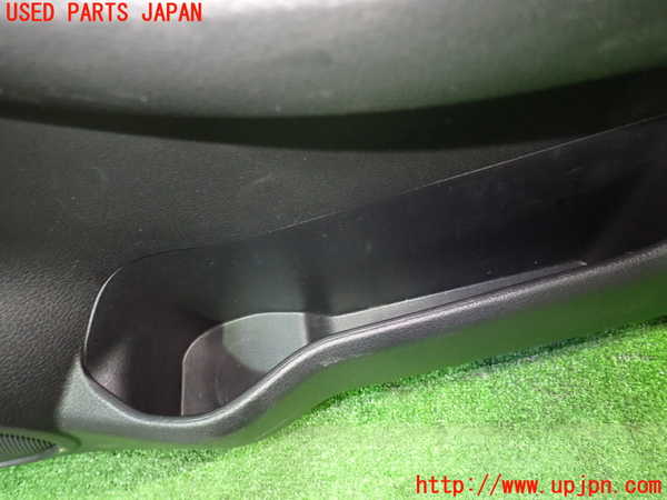 1UPJ-9229951234]エクストレイル(NT32)右前ドア内張り 中古_3